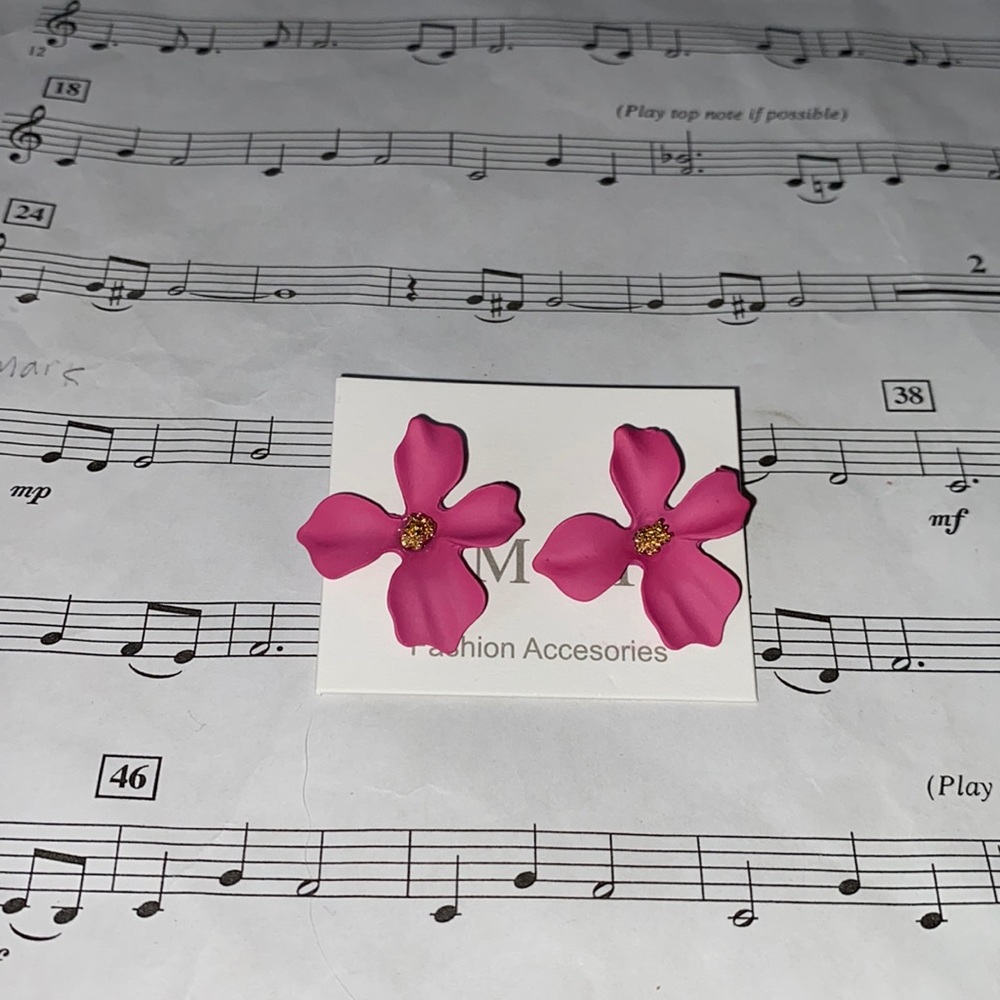 Pink flower post back earrings